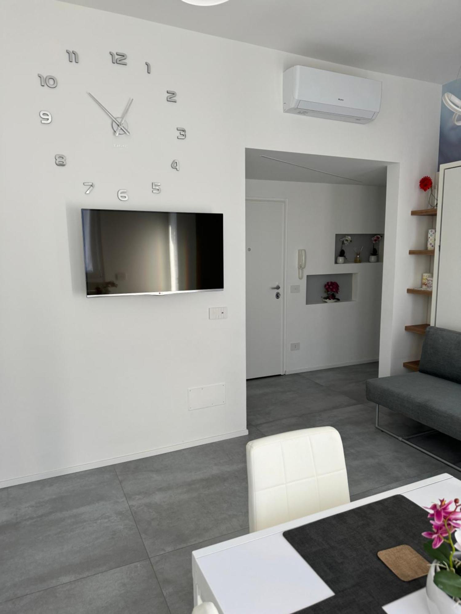 B&B Prestige คอร์ซิโก ภายนอก รูปภาพ